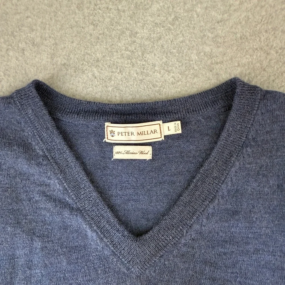 Peter Millar VNeck Pullover Sweater Long Sleeve Blue Merino Wool Mens Size Large